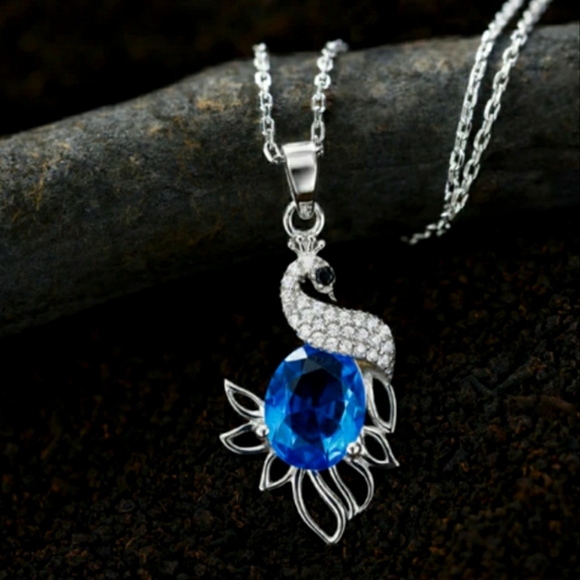 NEW Swarovski Crystals Blue and Silver Peacock Pendant Necklace - Picture 2 of 5
